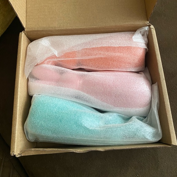 Bunny Figurines - Picture 2 of 5